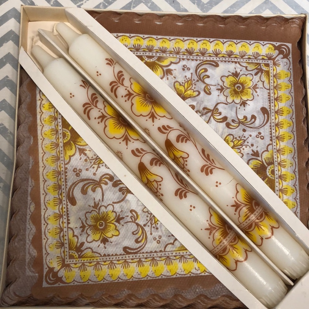Vintage Napkins and candle